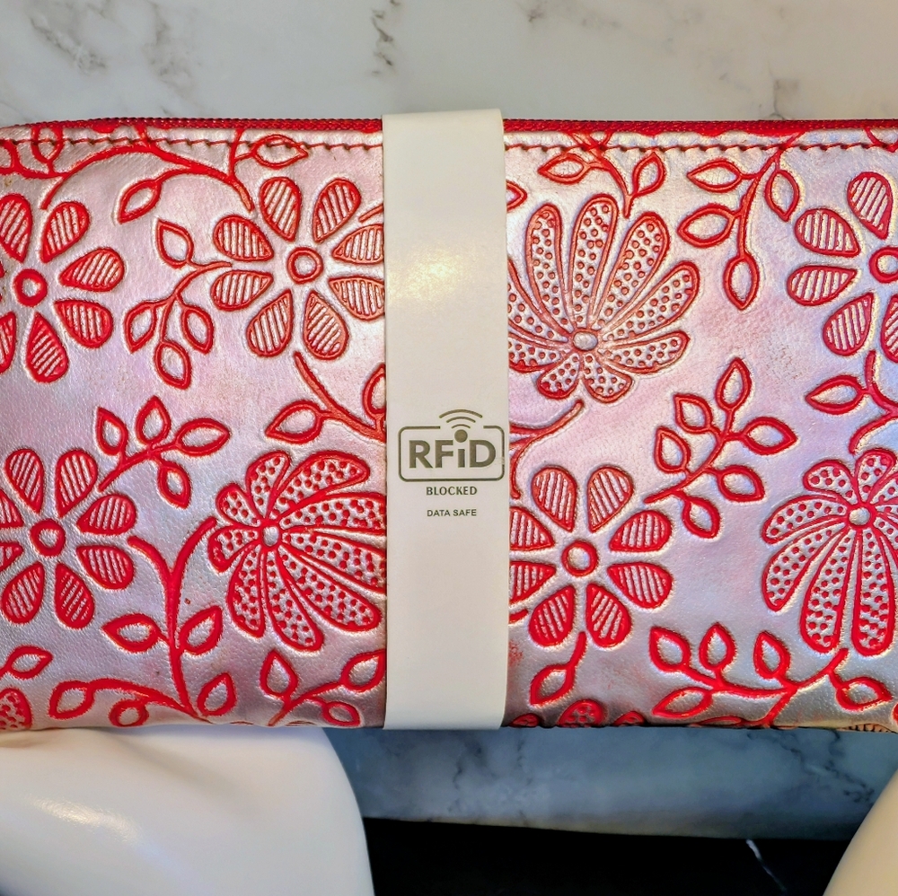 Sukriti Hand Painted Embossed Leather Wallet With RFID Protection - Picture 3 of 10